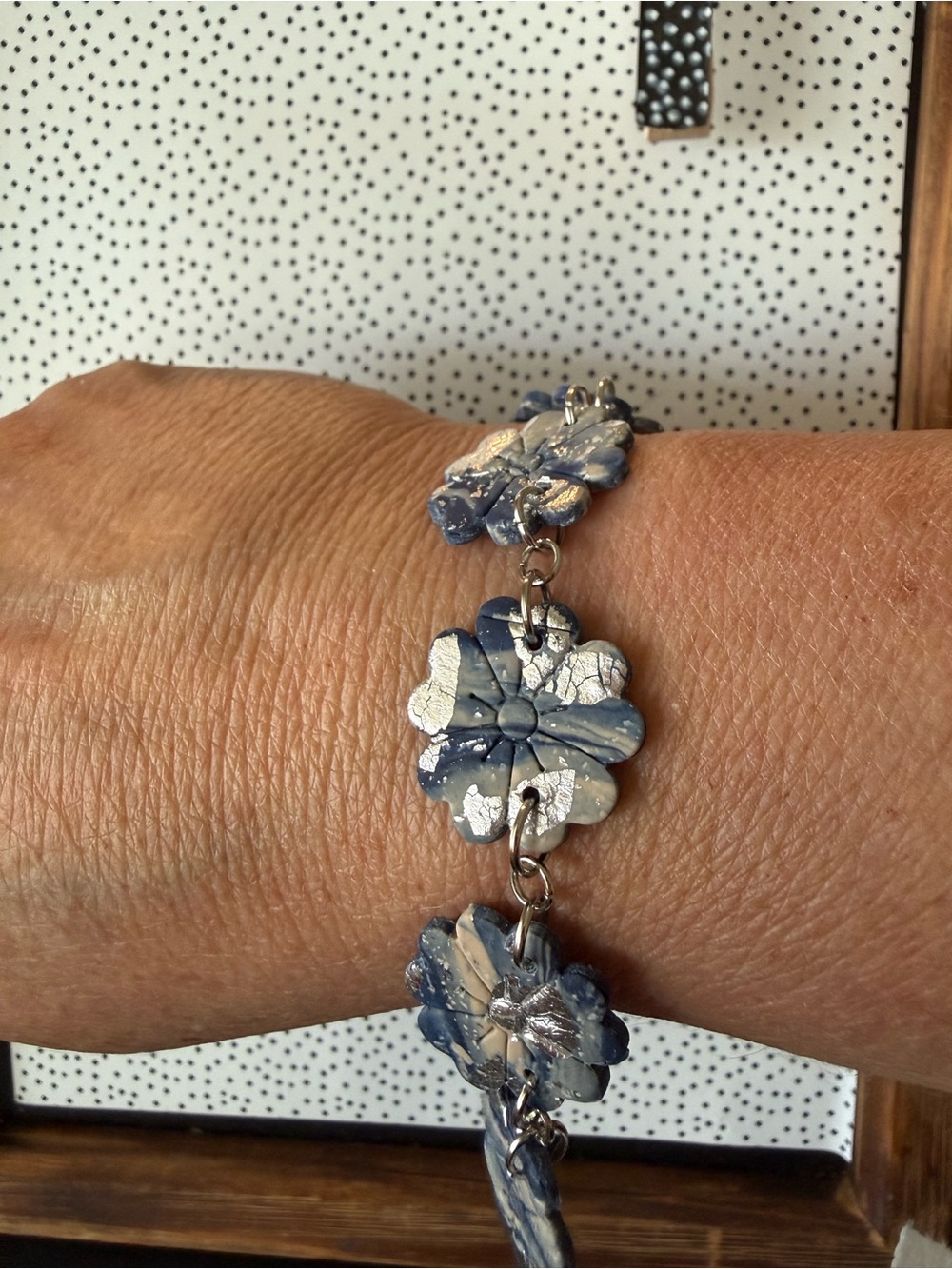 Handcrafted Blue and Silver Flower Link Bracelet